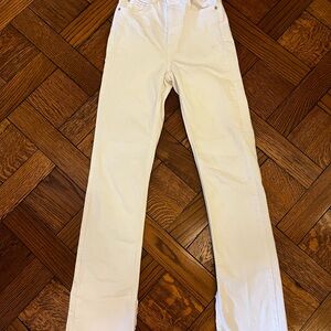 White Zara jeans. Worn twice. Perfect shape. Wide leg